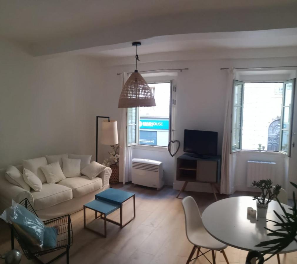 Joli Appartement Nicois En Bord De Mer Nice Ngoại thất bức ảnh